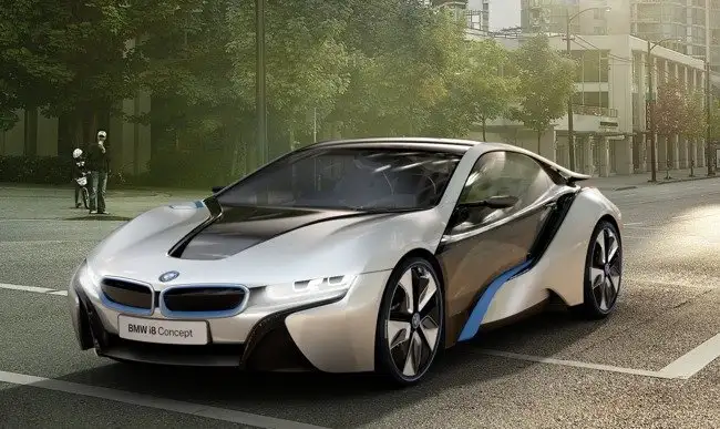 El futuro de los coches automáticos y la revolución de la conducción urbana